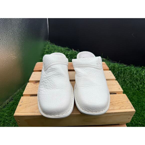 Nurse Mates Thea Clogs- White- Size 8.5W - Picture 5 of 5